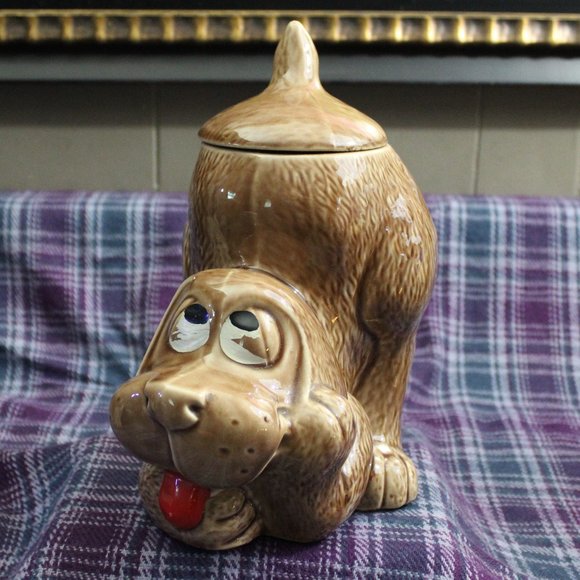 Vintage McCoy Thinking Hound Dog Cookie Jar - Picture 1 of 8